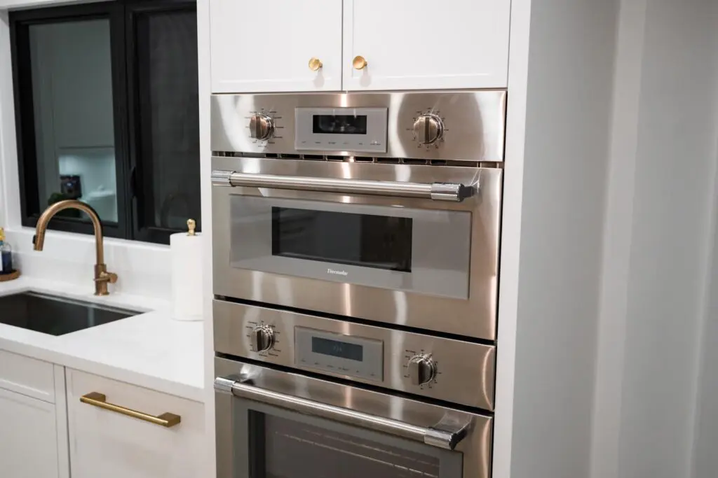 Smart Technology Integration for kitchen